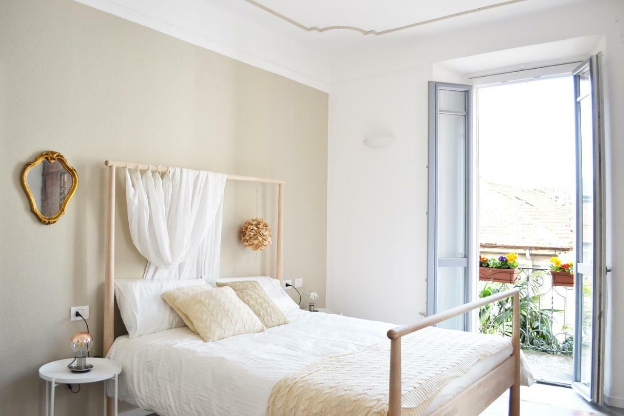 Italian Fairytale Apartment By Rent All コモ エクステリア 写真